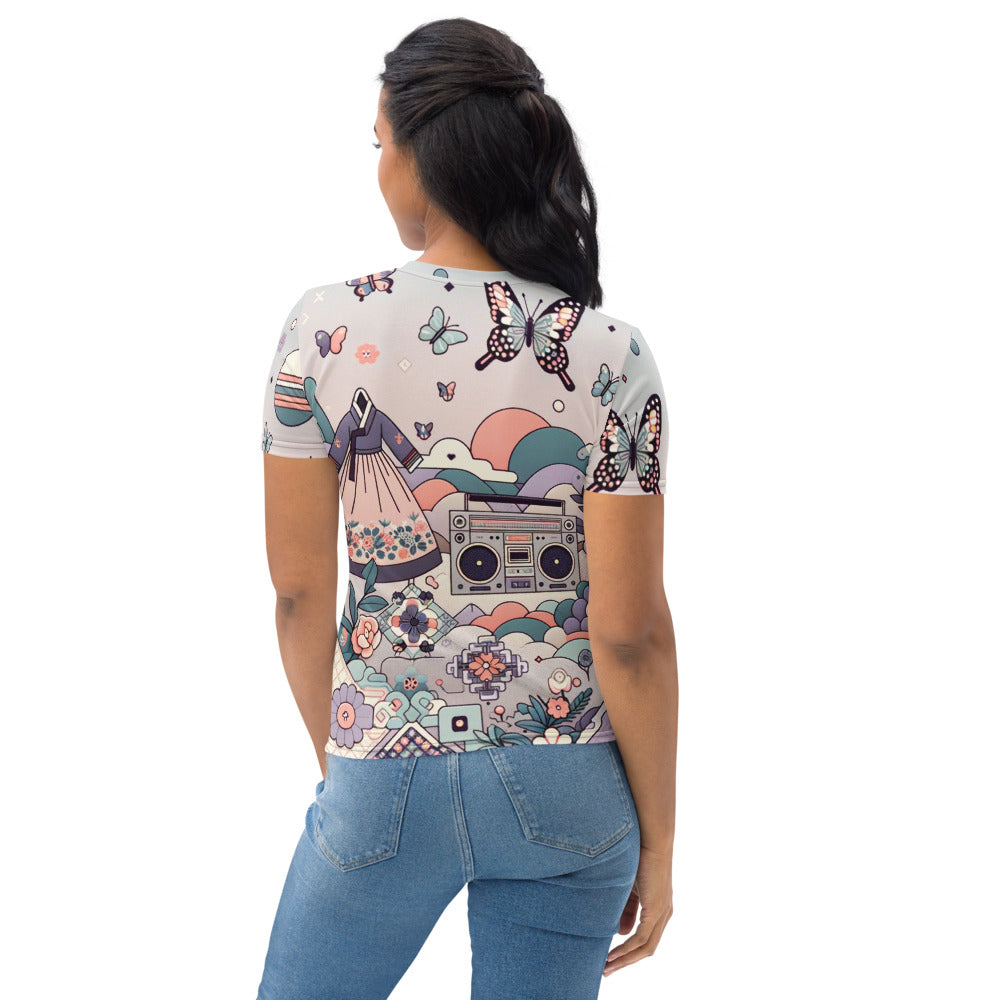 Hallyu Vibe Couture Women's Crew Neck T-Shirt